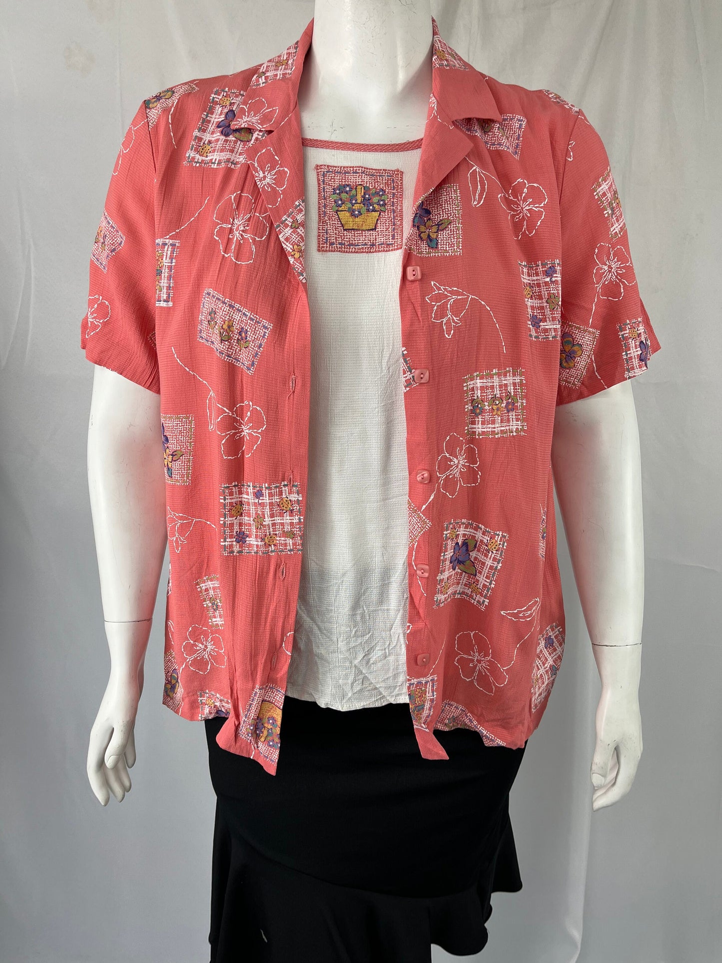 Cute Vintage Layered Button Up By Alfred Dunner / Size 14 / View Description For Measurements And Condition Details