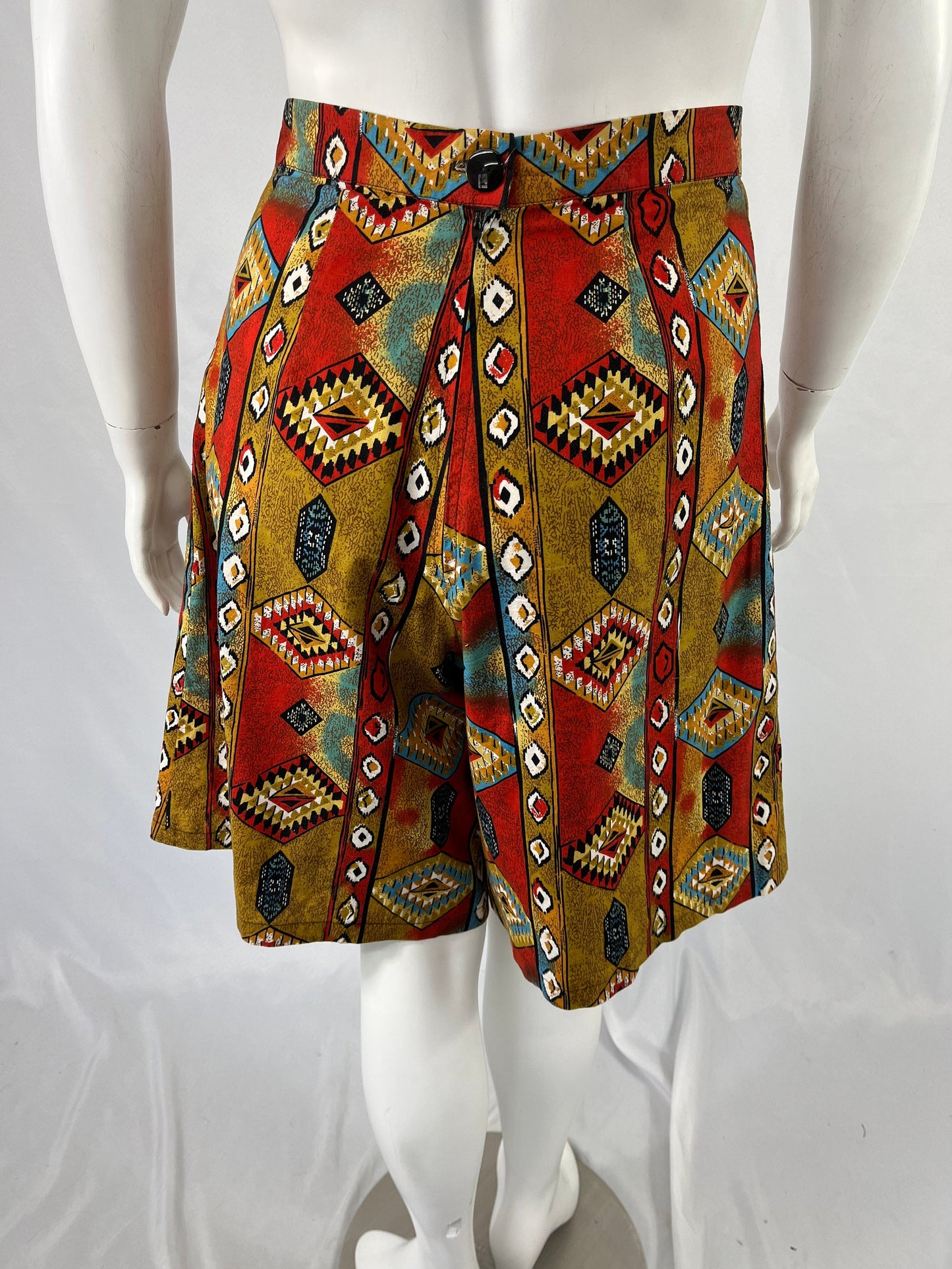 Homemade Aztec-esque Print Shorts / Size Measures Large / View Description For Measurements And Condition Details