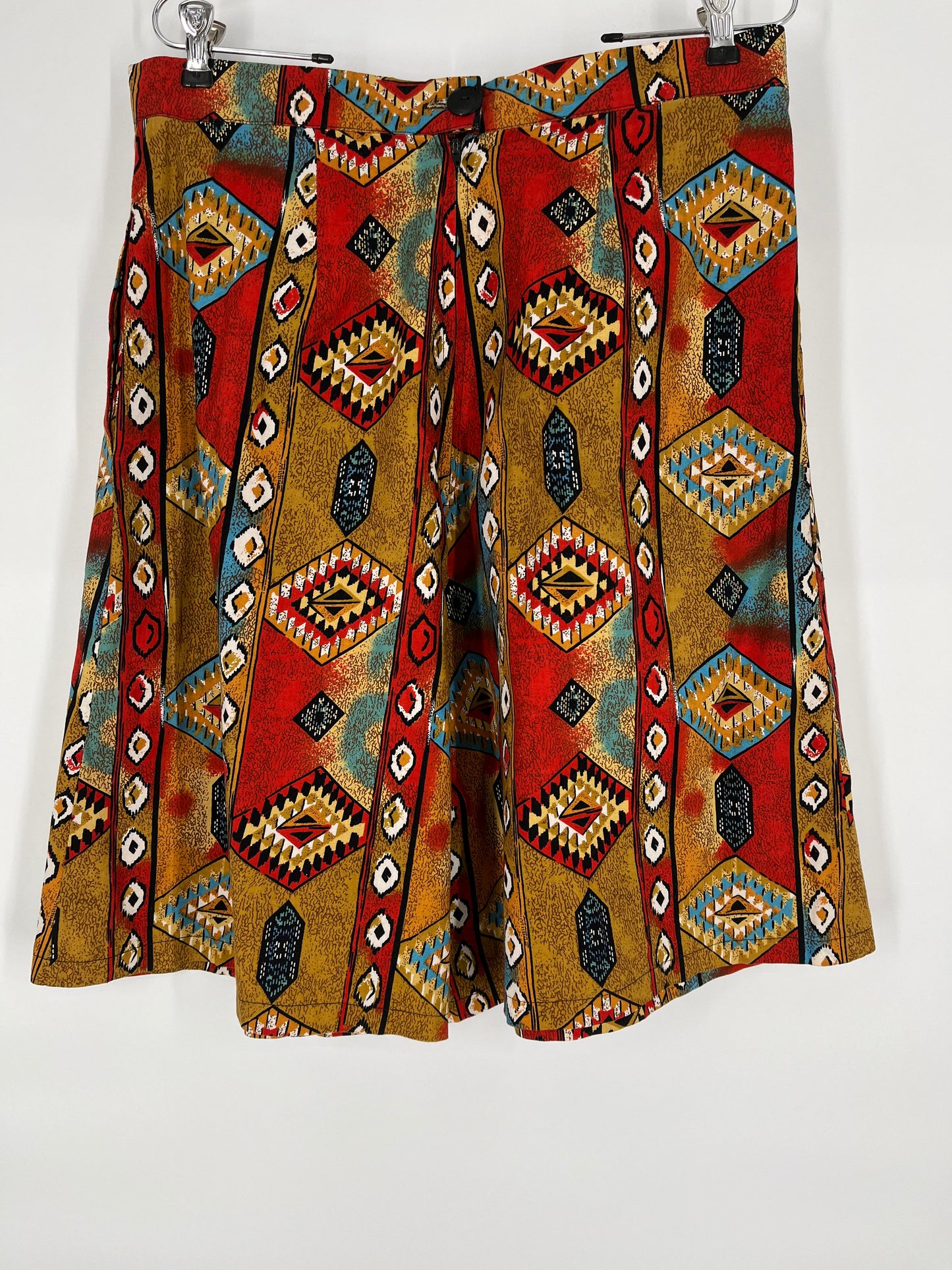 Homemade Aztec-esque Print Shorts / Size Measures Large / View Description For Measurements And Condition Details