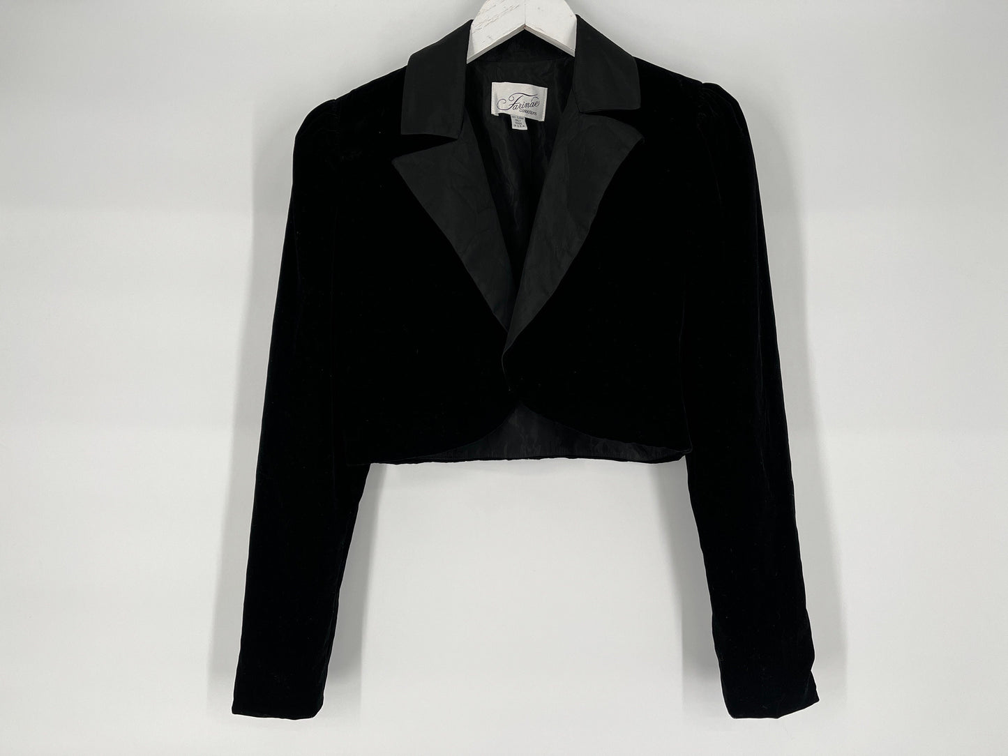 Black Velvet Cropped Jacket By Farinae / Size 4 / View Description For Measurements And Condition Details